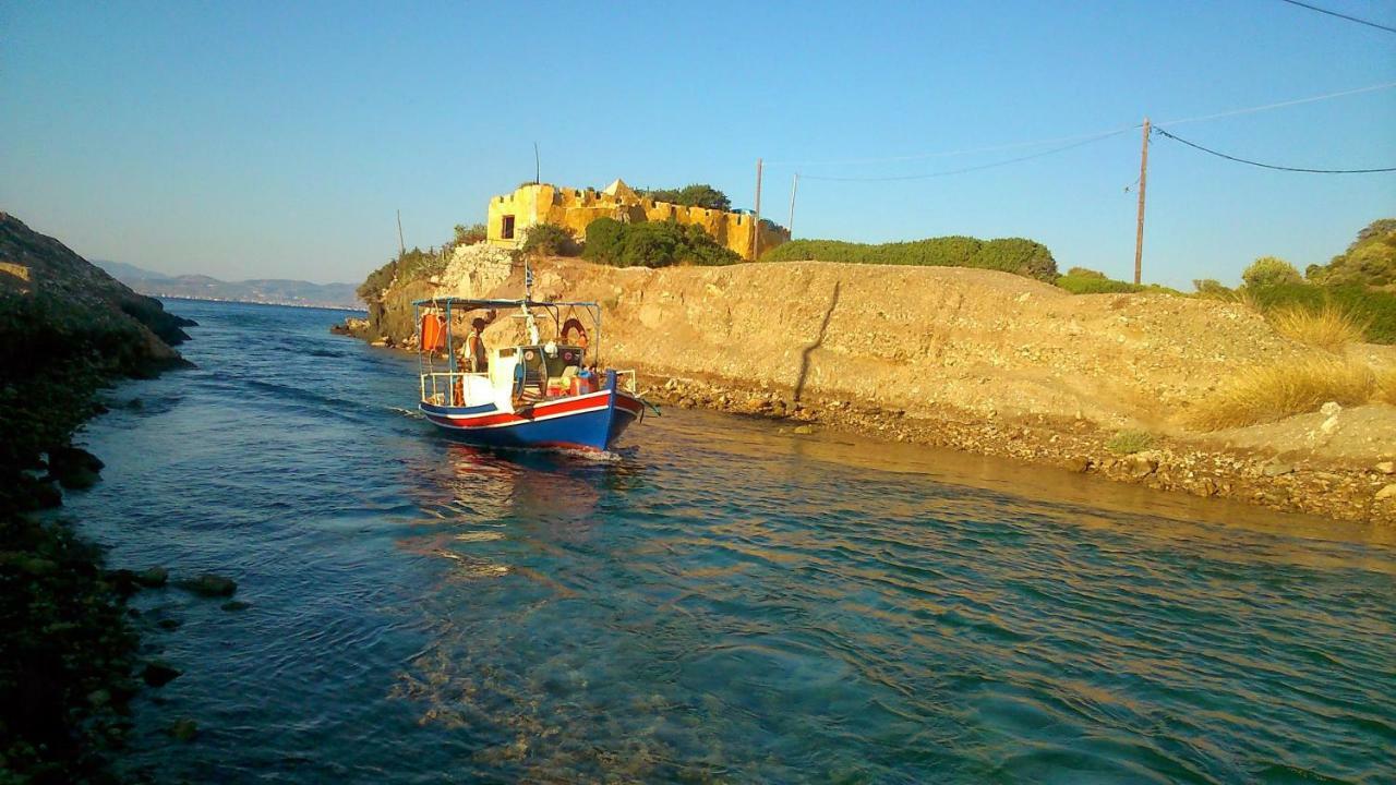 Villa Beautiful House By The Sea,Loutraki Skaloma. Exterior foto
