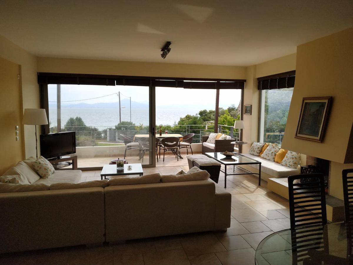 Villa Beautiful House By The Sea,Loutraki Skaloma. Exterior foto